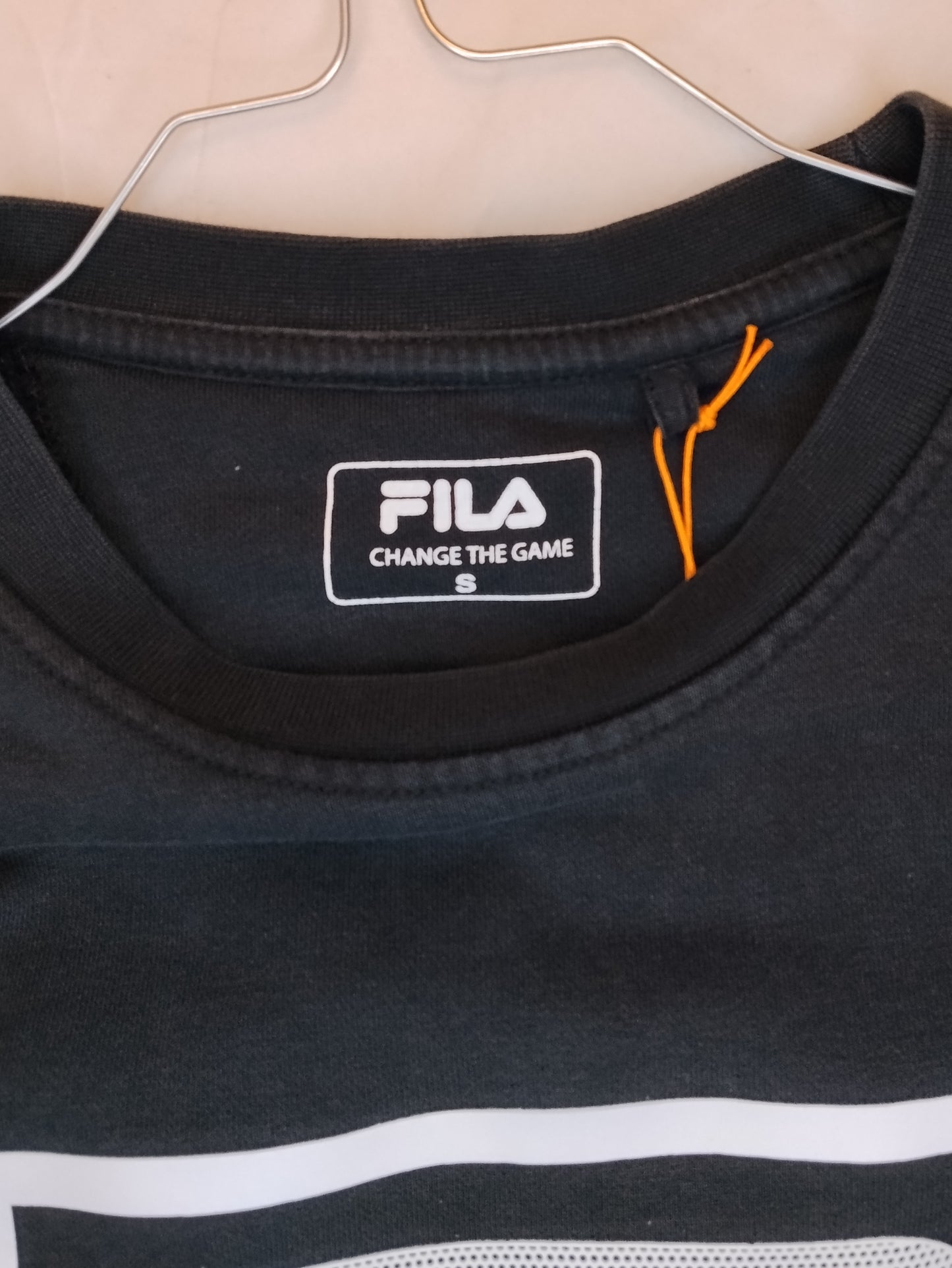 Felpa Fila bianca e nera logo grande taglia S – Girocollo streetwear