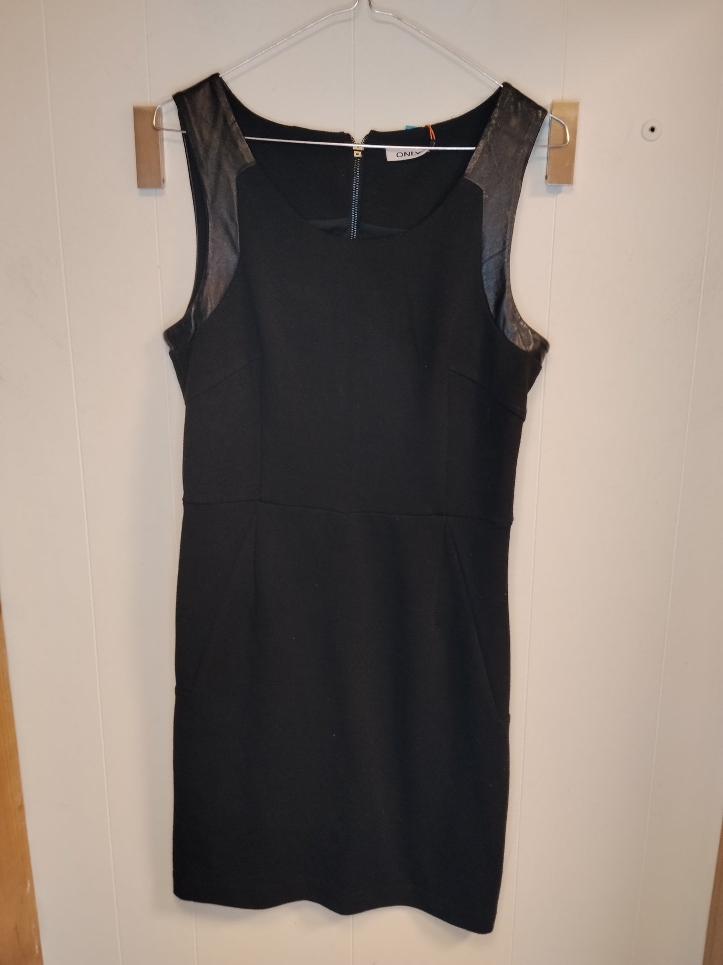 Abito Nero Only Donna Taglia L – Vestito Elegante con Inserti Trasparenti