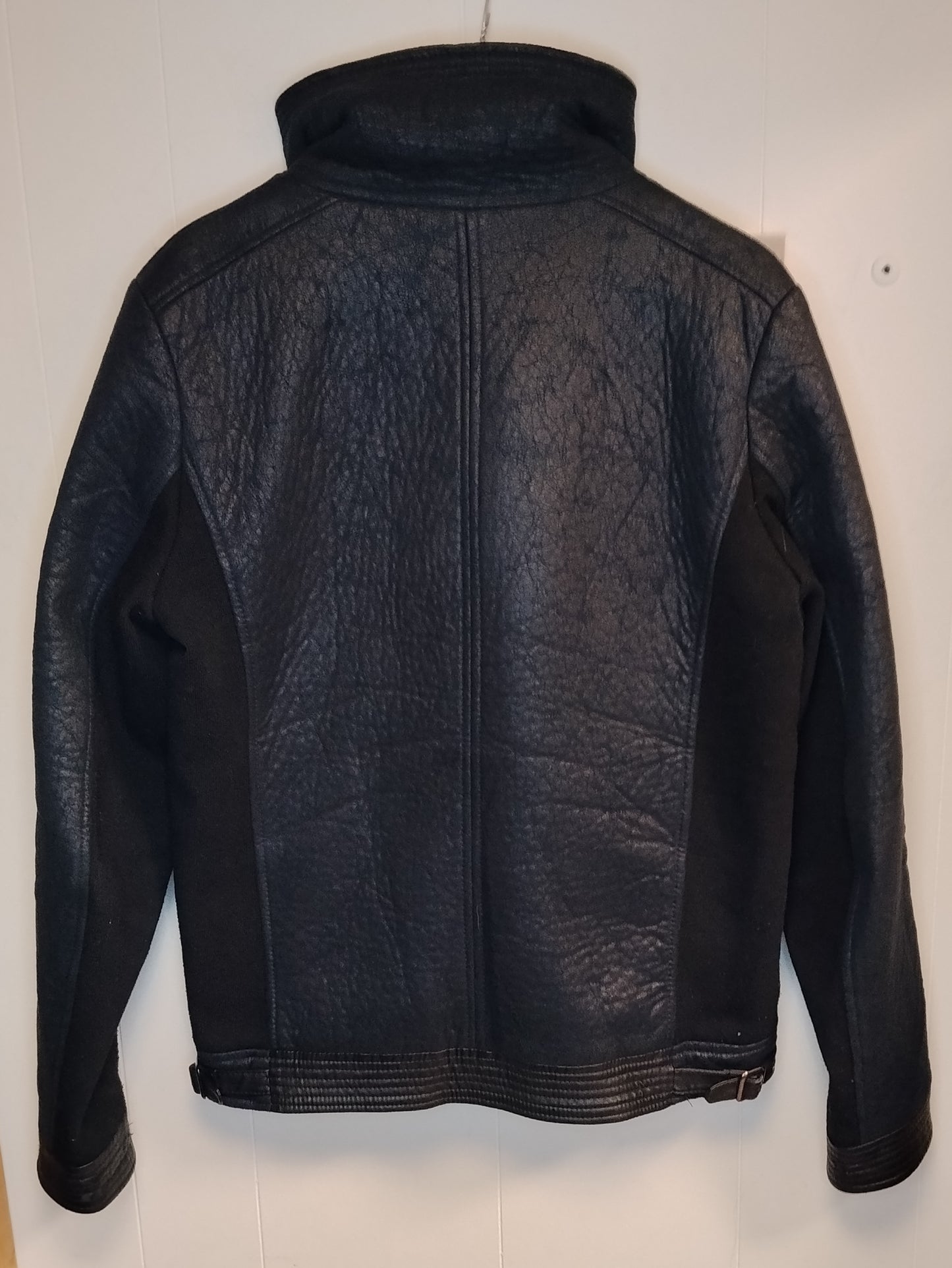 Giacca uomo Benetton nera effetto pelle taglia 48 zip collo alto