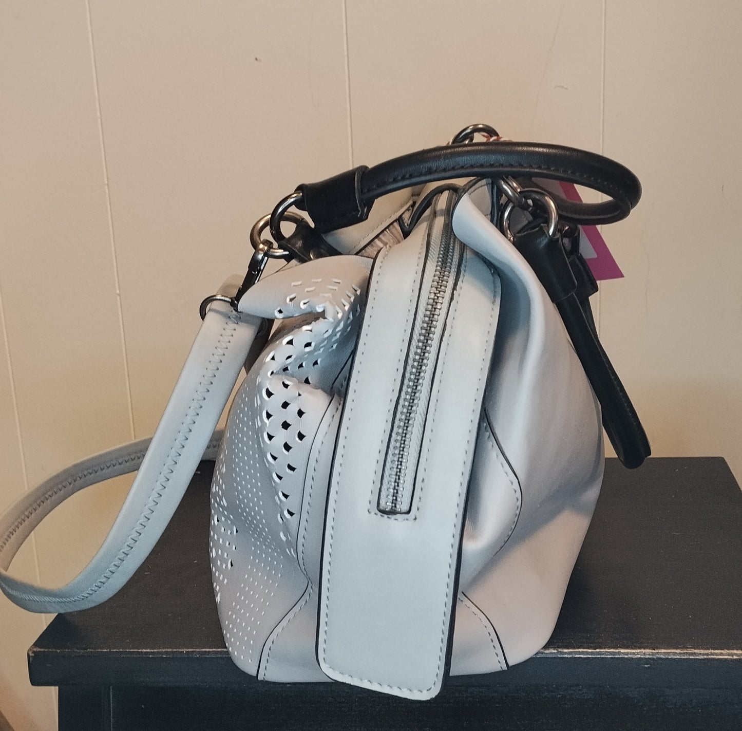 Borsa Donna Azzurra Traforata con Tracolla Stile Casual Chic