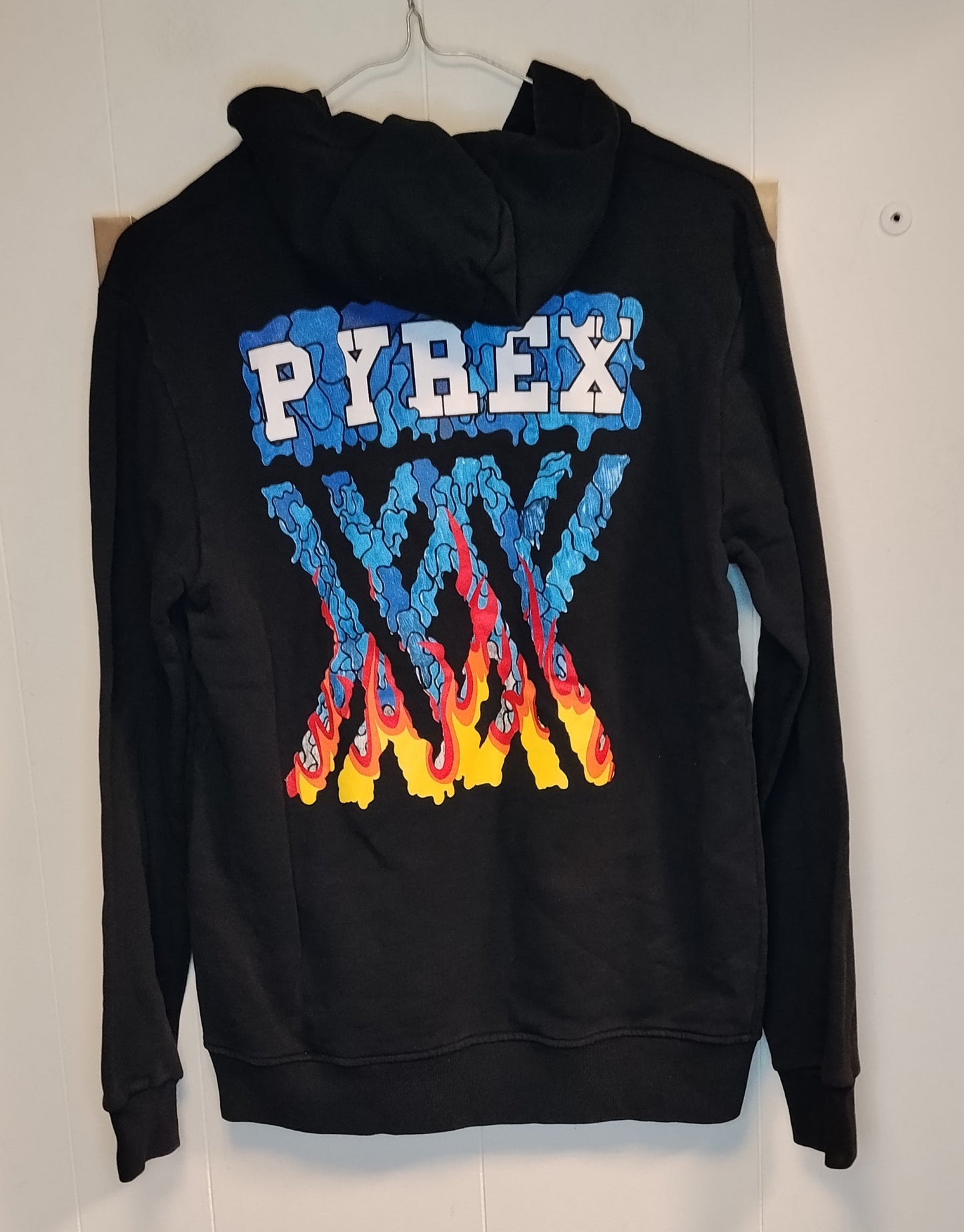 Felpa Pyrex nera con zip e cappuccio taglia S