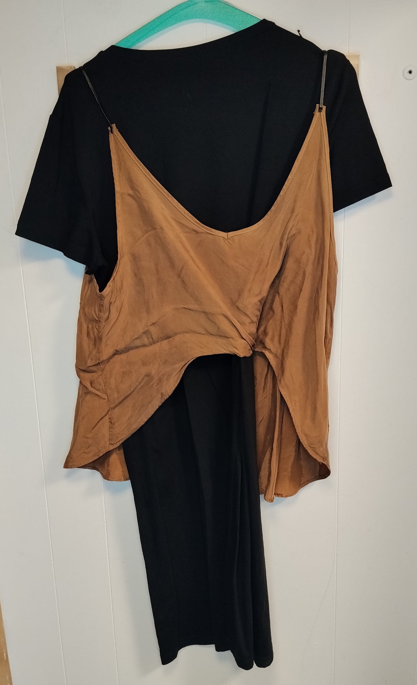 Vestito Donna MD Nero con Top Satin Camel Effetto Doppio Taglia L