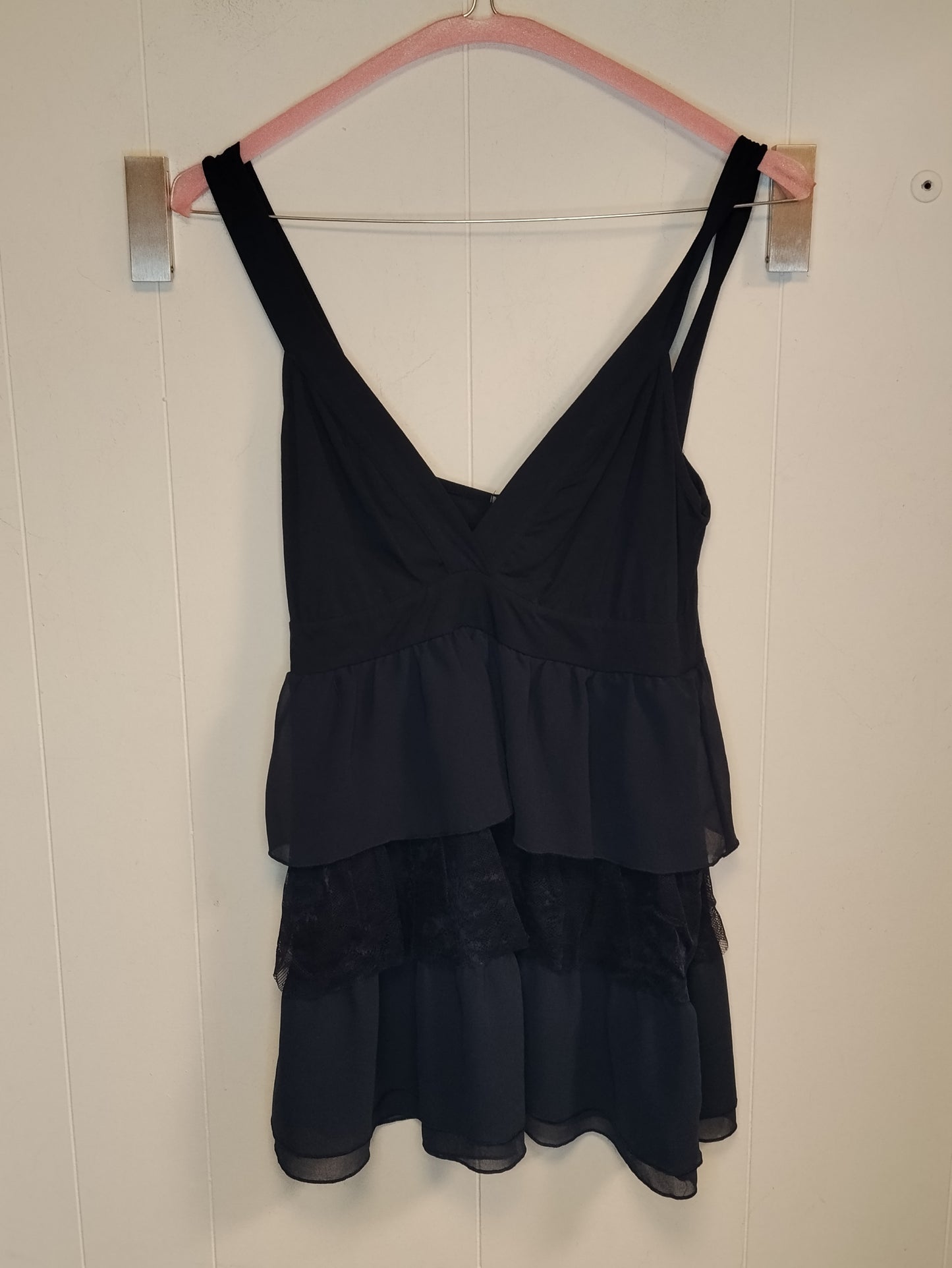 Top Intimissimi Nero con Pizzo e Balze Taglia M Canotta Elegante Donna