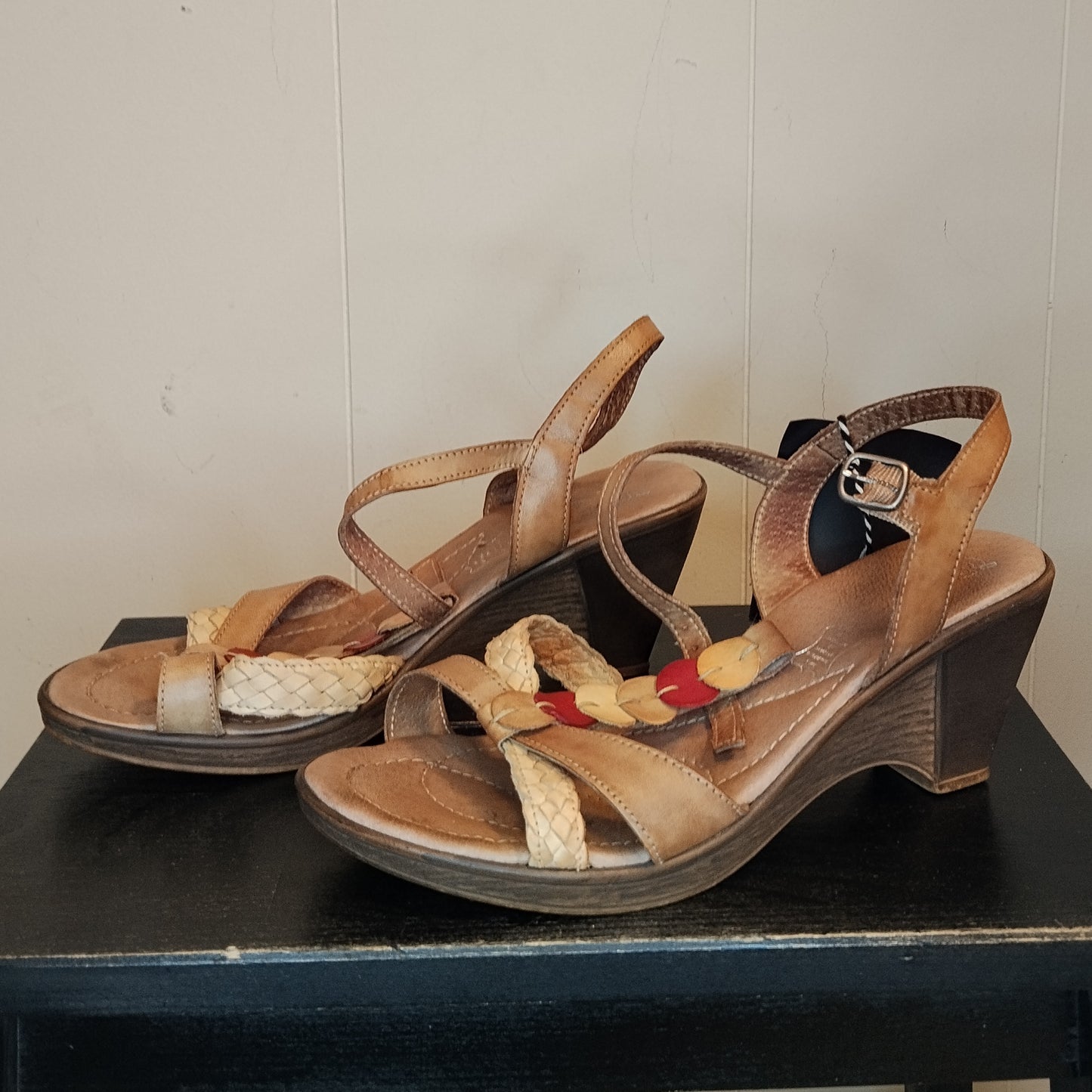 Sandali Donna ART Pelle Beige Intrecciati con Tacco Comodo Taglia 40