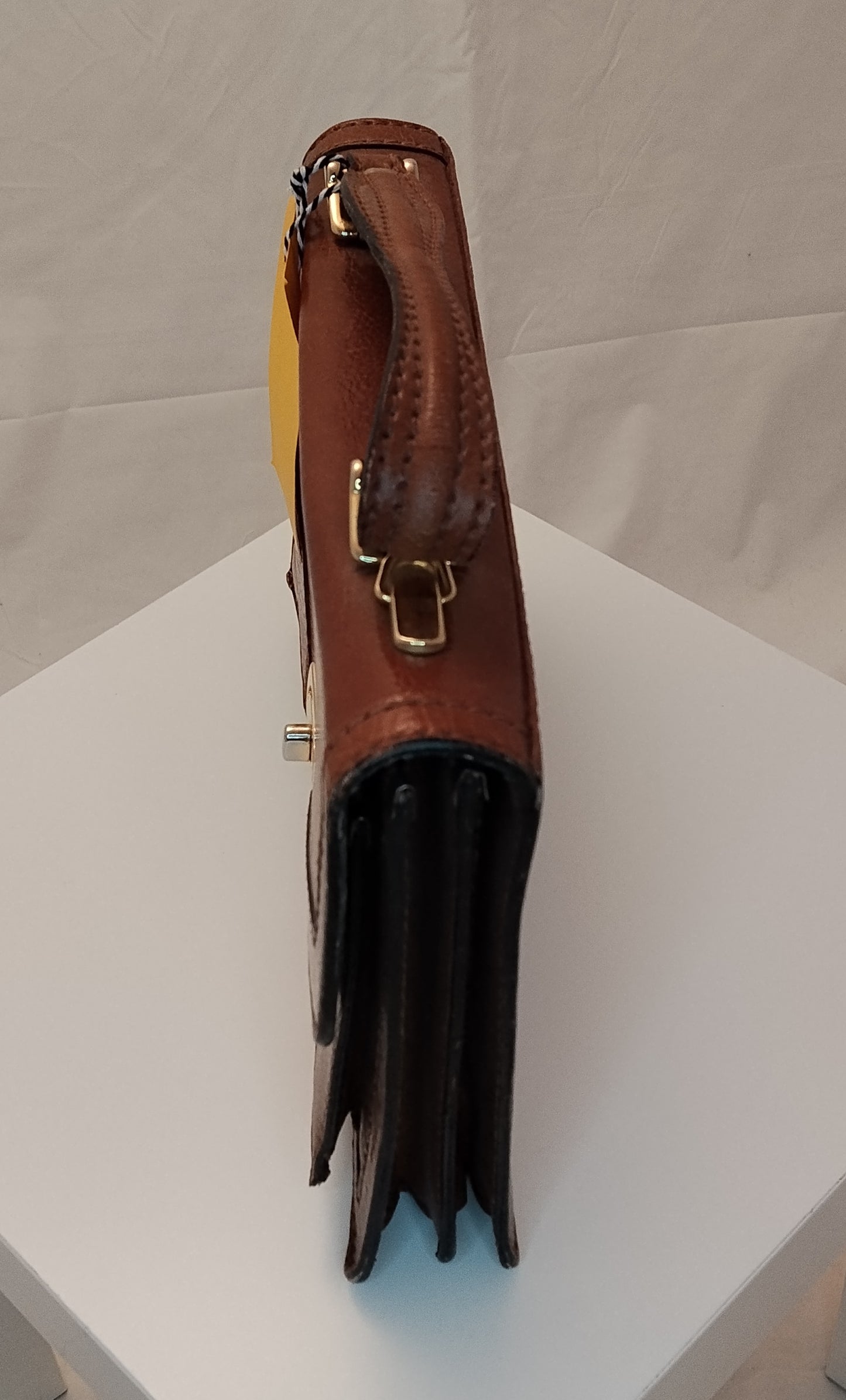 Borsa in pelle marrone vintage a mano – Made in Italy style