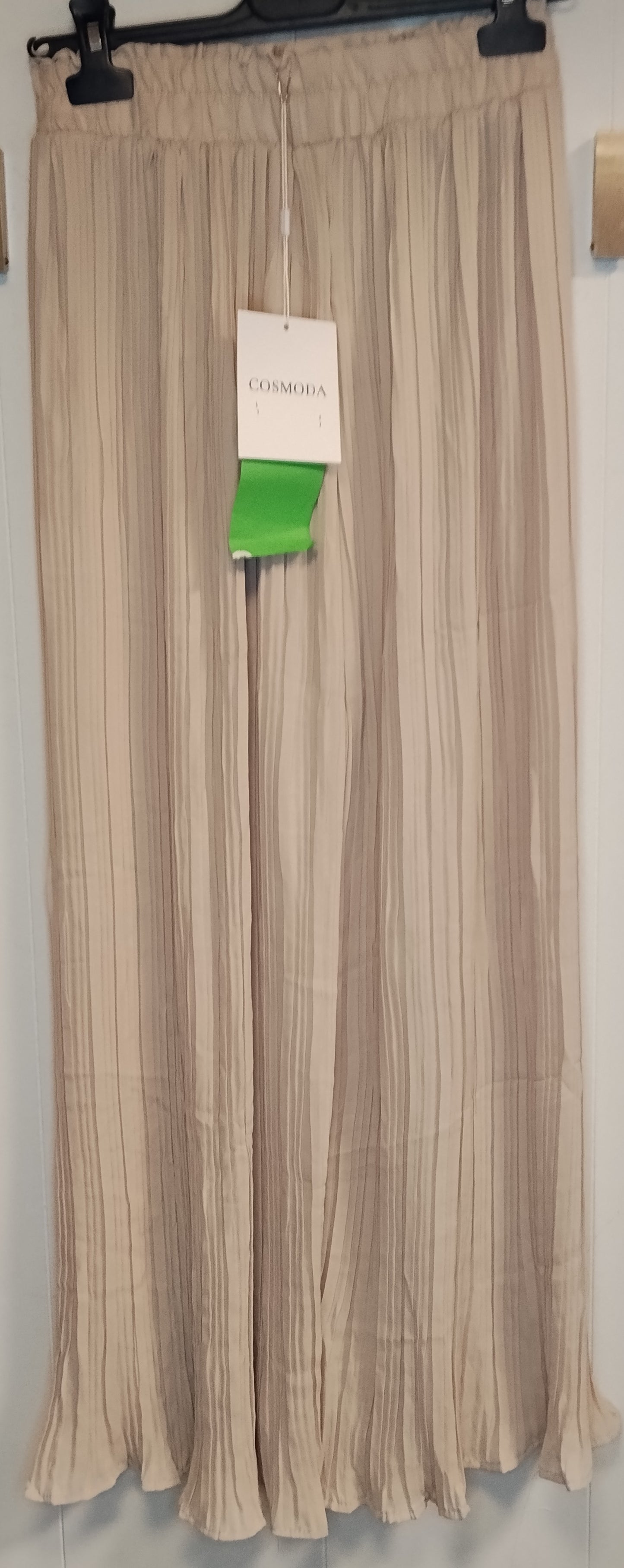 Pantaloni Donna Cosmoda Beige Plissettati Eleganti Taglia S/M Nuovi con cartellino