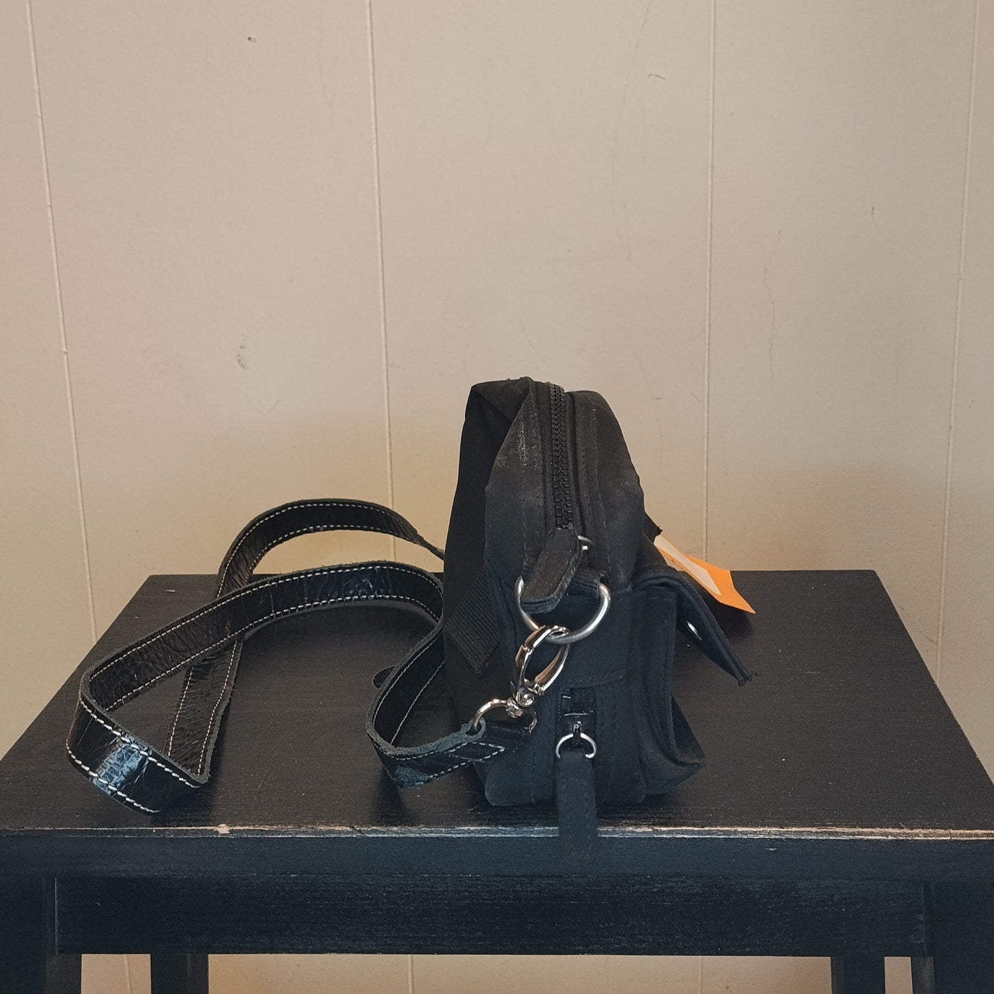 Borsa Tracolla Donna Anima & Corpo Nera Compatta Multi Tasche