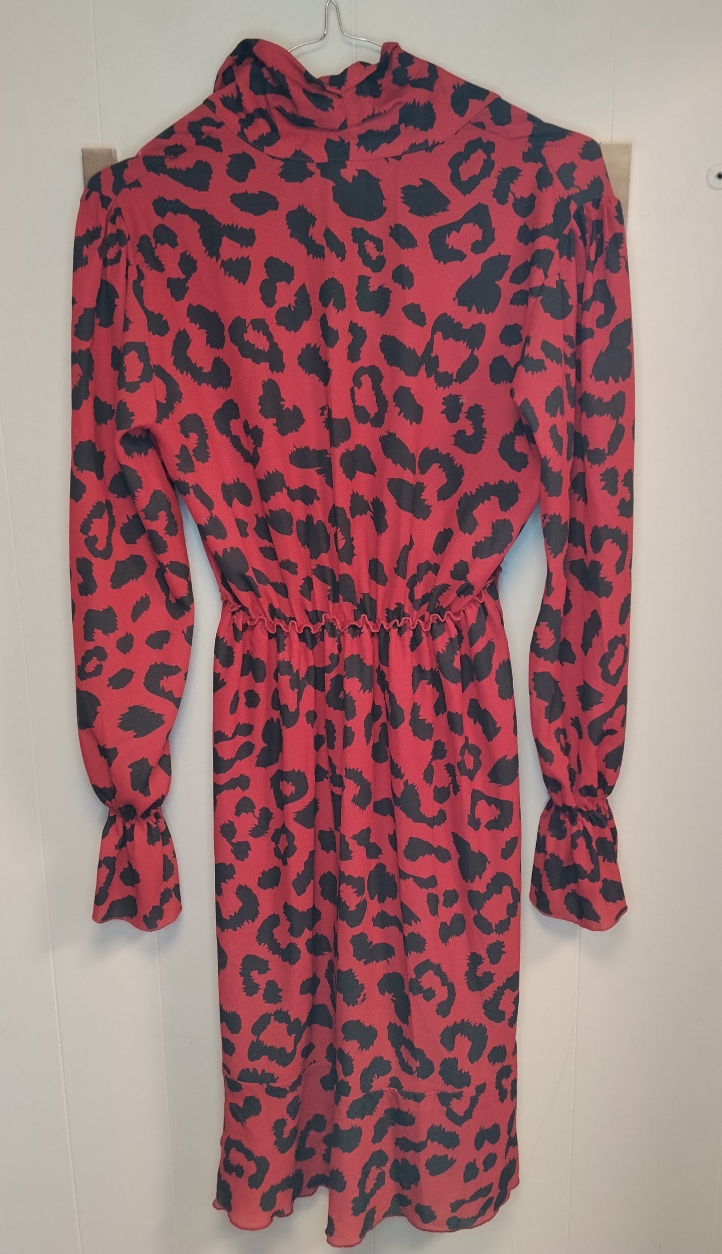 Abito Rinascimento Donna Taglia S Animalier Rosa e Nero con Volant Elegante