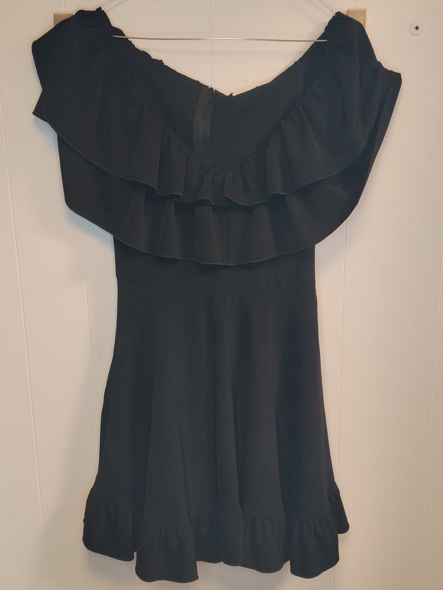 Abito Mexton Donna Taglia 36 Nero Off Shoulder con Volant Elegante