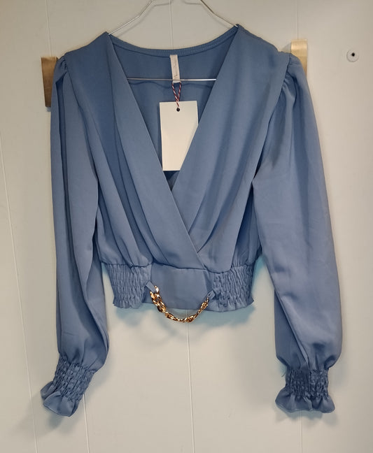 Top donna azzurro incrociato con catena taglia M