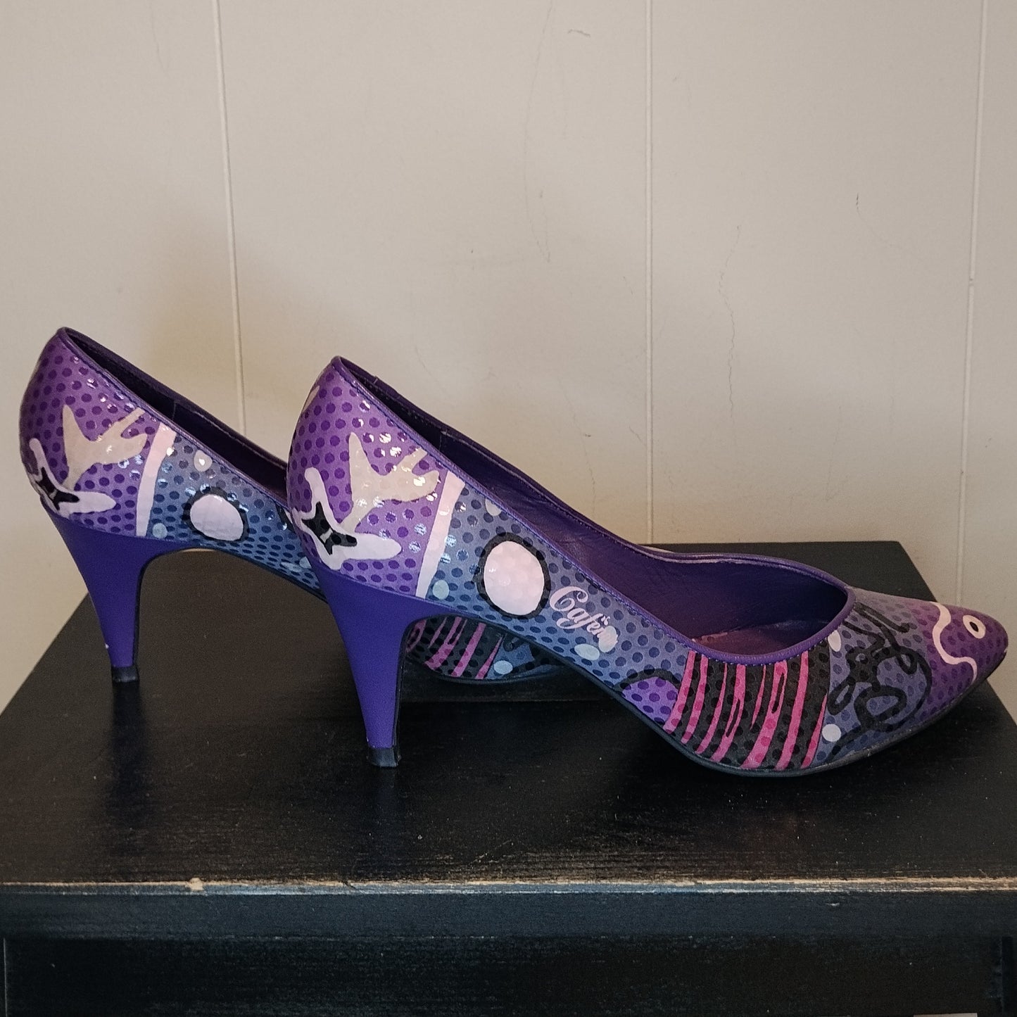 Décolleté donna Cafè Noir taglia 39 viola fantasia pop art con tacco