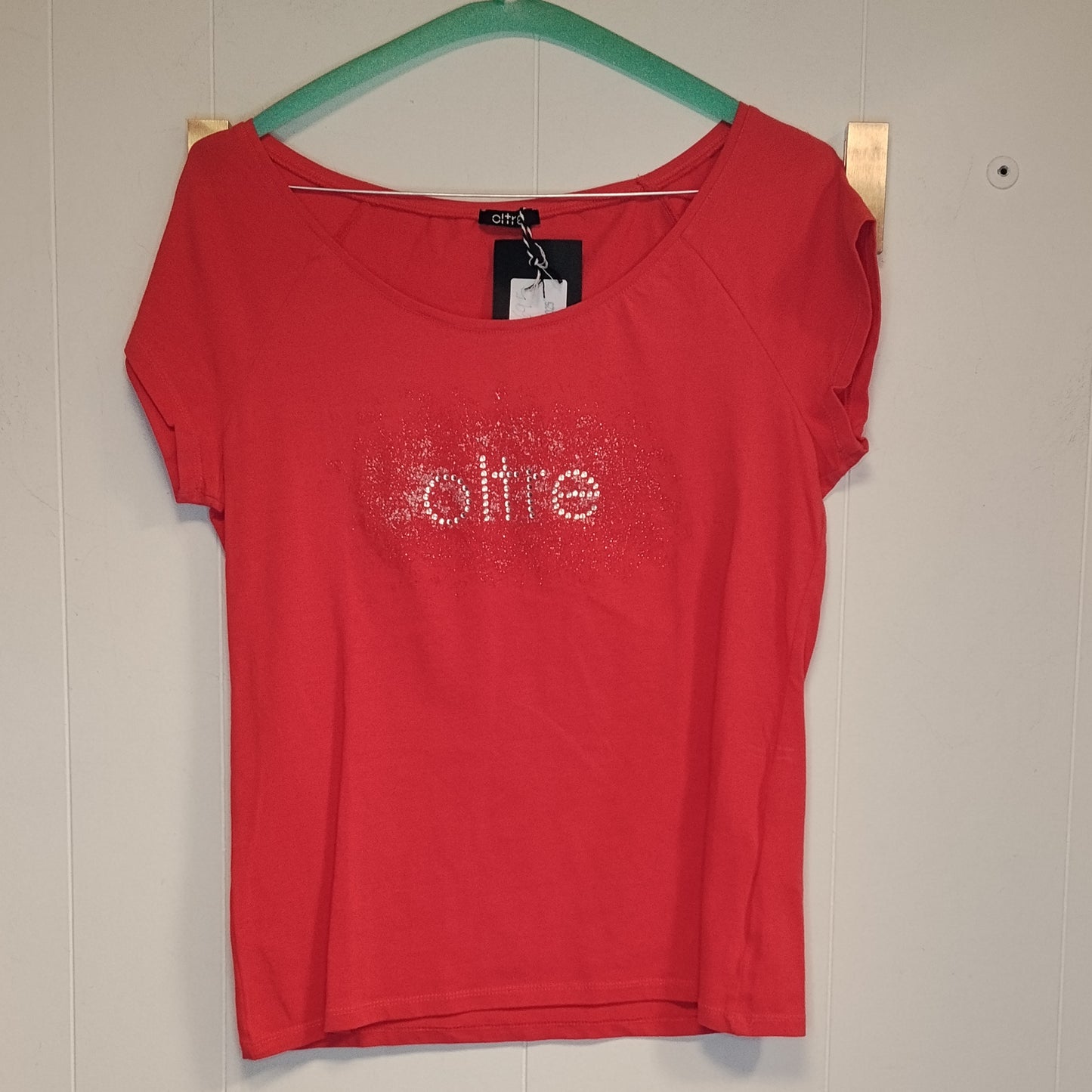 T-Shirt Donna Oltre Fucsia con Strass “Oltre” Taglia M