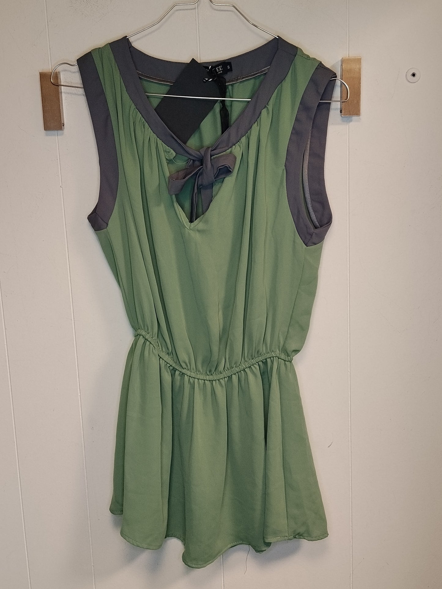 Vestito Donna Amy Gee Verde Salvia Taglia S Nuovo con Cartellino Abito Elegante