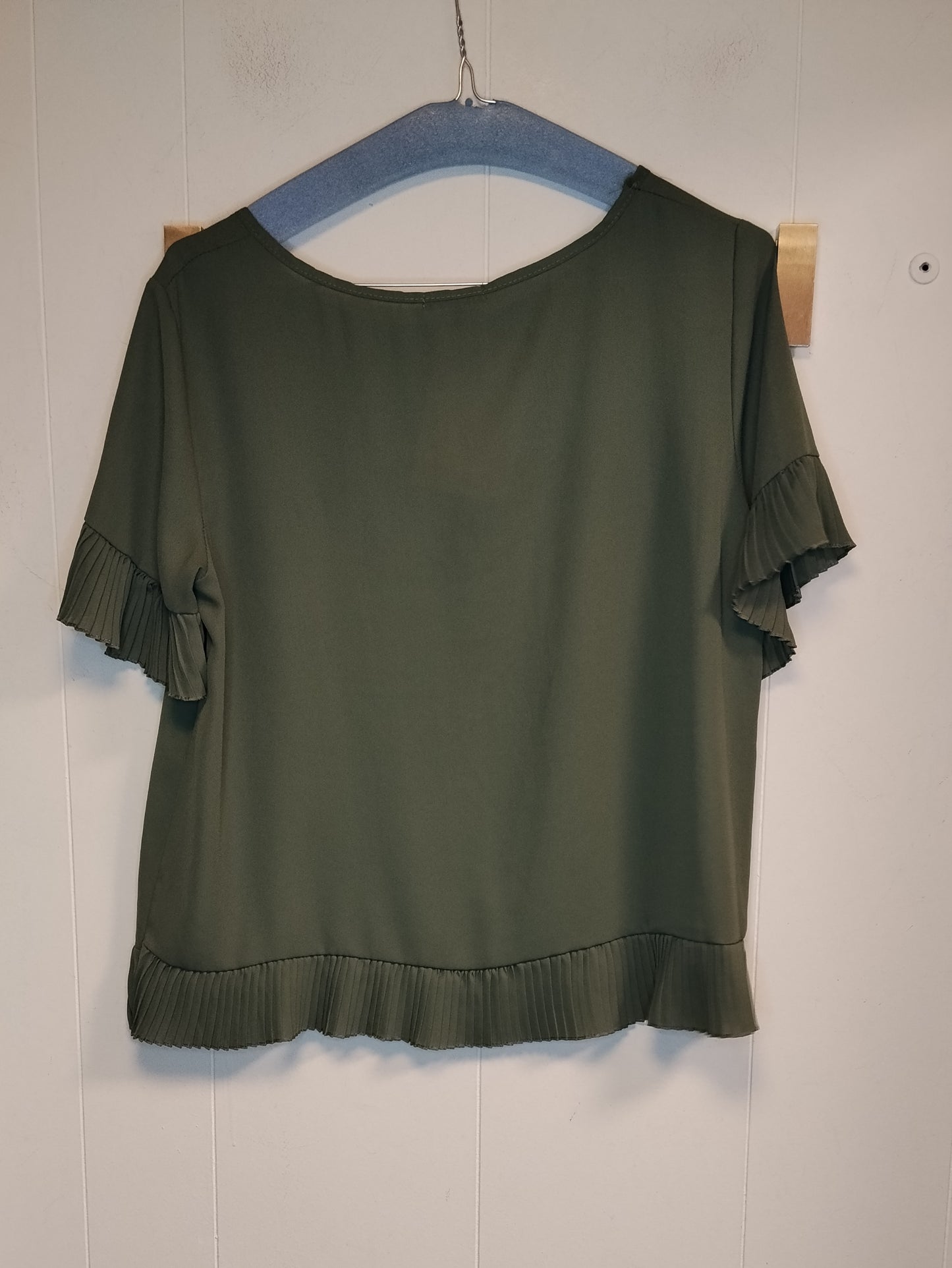 Blusa Donna Pittarello Verde Militare con Volant Plissettati Taglia S