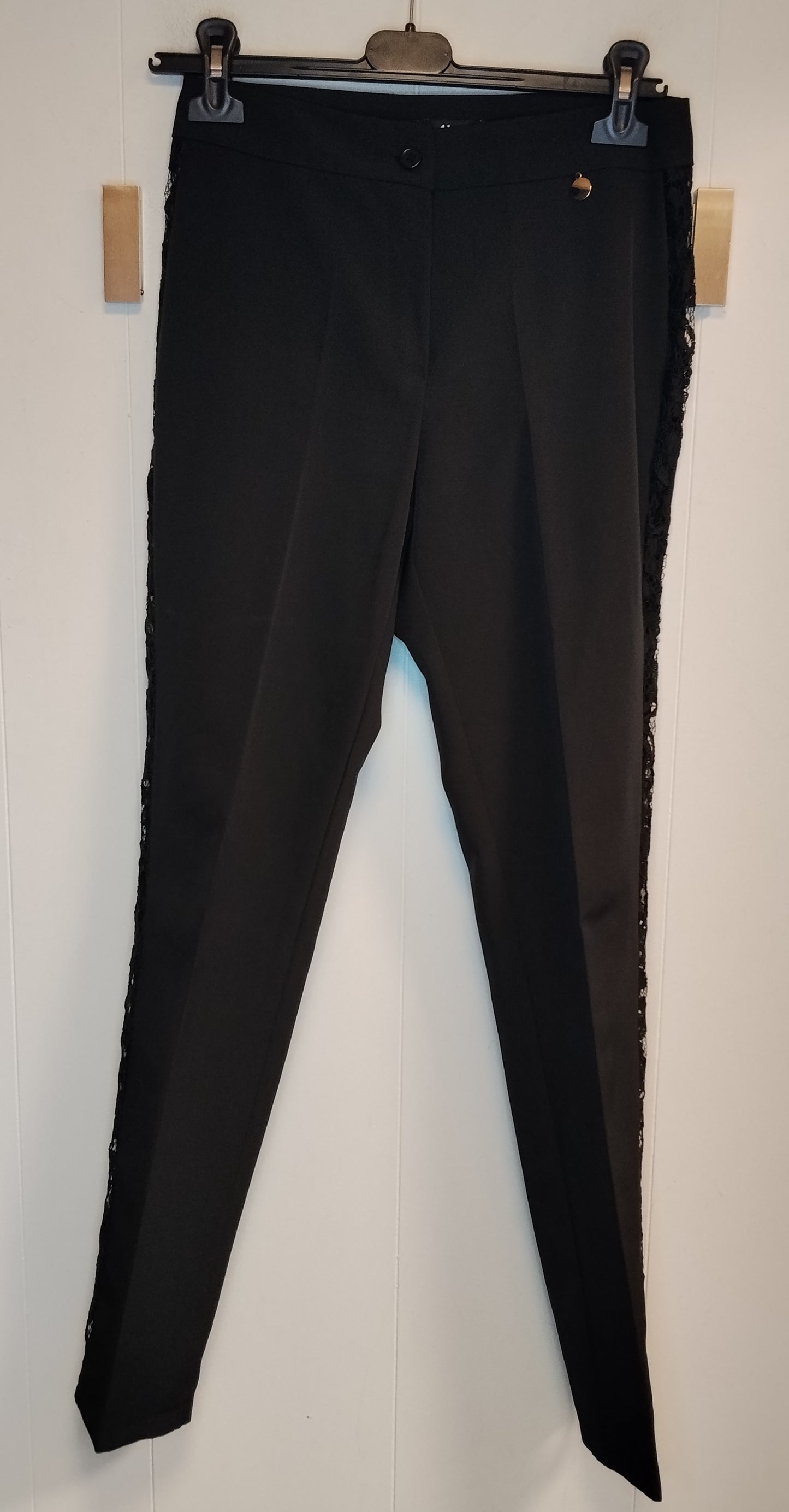 Completo Donna ARE Nero con Pizzo 2 Pezzi Giacca e Pantalone Taglia S