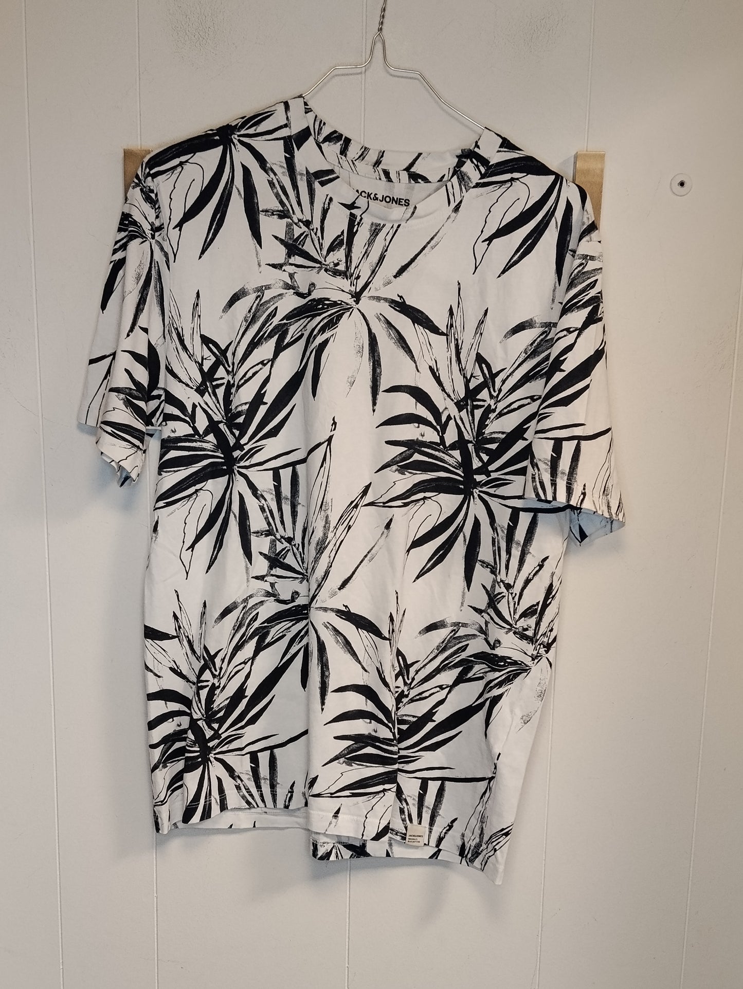 T-Shirt Uomo Jack & Jones Bianca Fantasia Tropicale Nera Taglia L