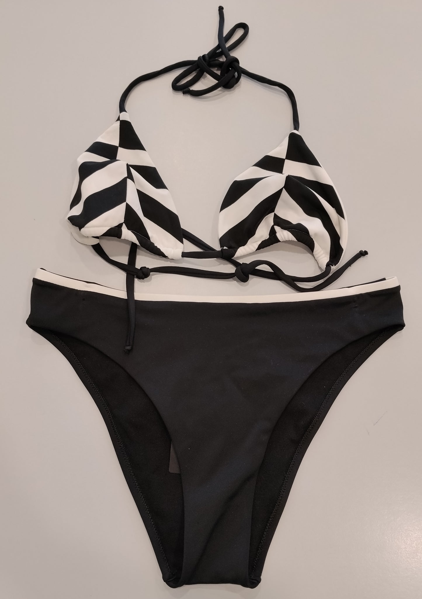 Bikini Donna Ritratti Nero e Bianco Taglia L Costume Due Pezzi Fantasia Geometrica
